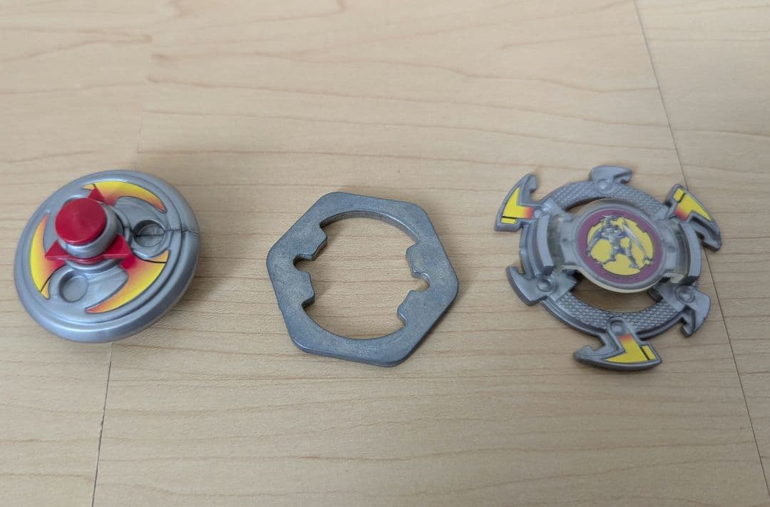 爆転シュートベイブレード　メタルドラグーンベアリングスティンガー　希少カラー