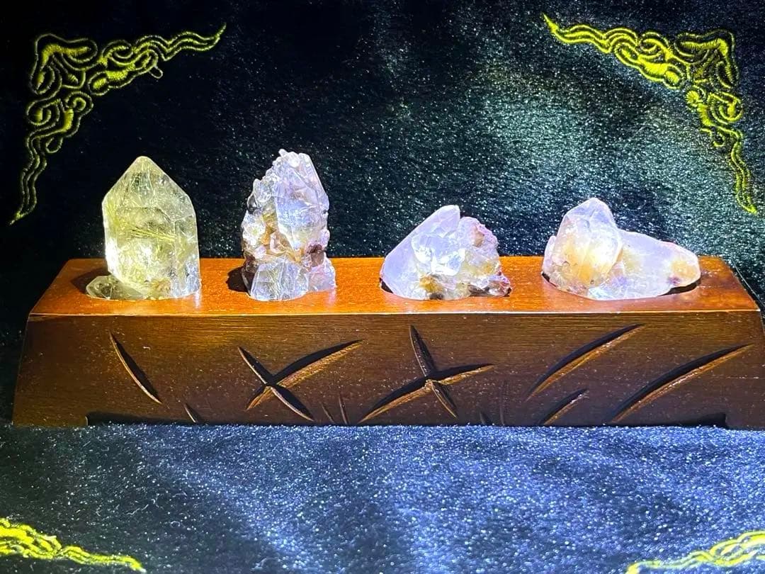 ルチルクォーツ　原石　天然石　ガーデン　クラスター　六角柱　ポイント