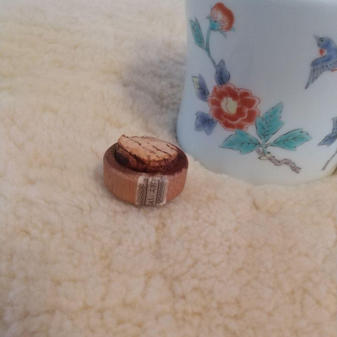 サントリーウイスキー エクセレンス 有田焼 色絵花鳥文 陶器ボトル　 古酒