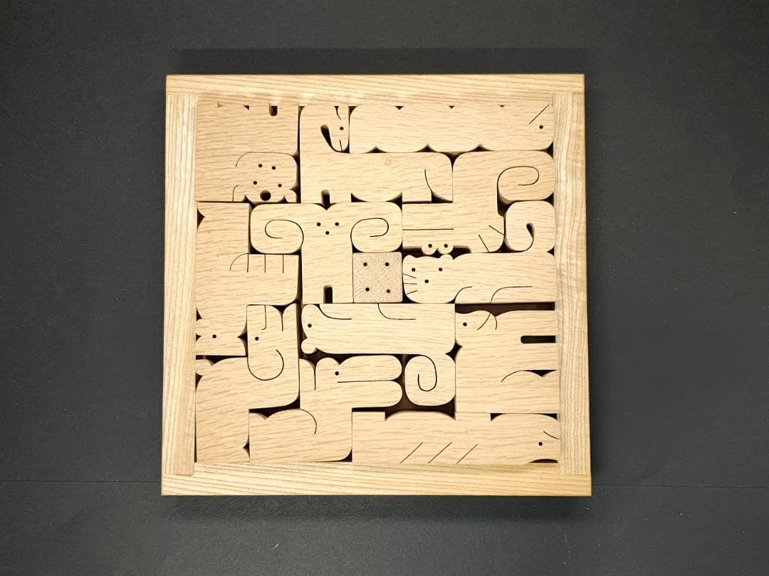 小黒三郎　十二支とサイコロ　組み木　木製立体パズル　最高のインテリア小物