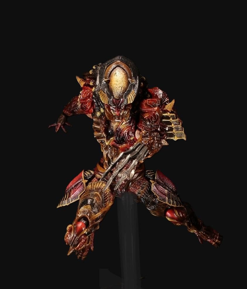 中古 PREDATOR VARIANT PLAY ARTS改 プレデター