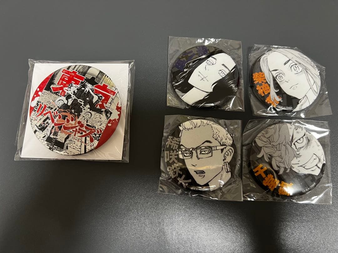 台湾 東京リベンジャーズ 東リベ 新体験展 限定 缶バッジ 半間修二