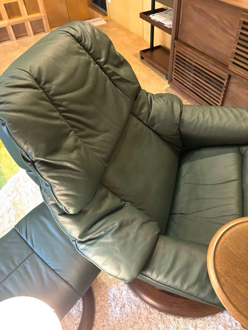①❗️再お値下げ❗️エコーネスストレスレスチェアレノMダークグリーン極美品テーブル付