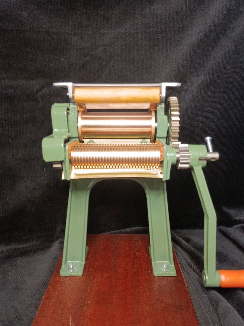 衛生的小野式製麺機 2型 レストア済み - メルカリ