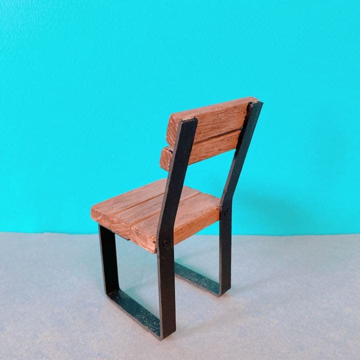 ミニチュア椅子2804