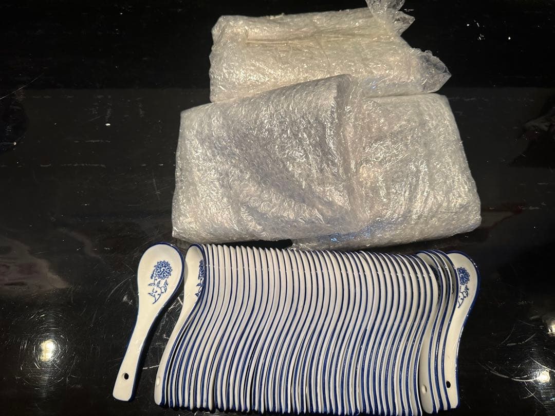 青花食器（お皿、麺碗、器、調味料入れ、レンゲなど）