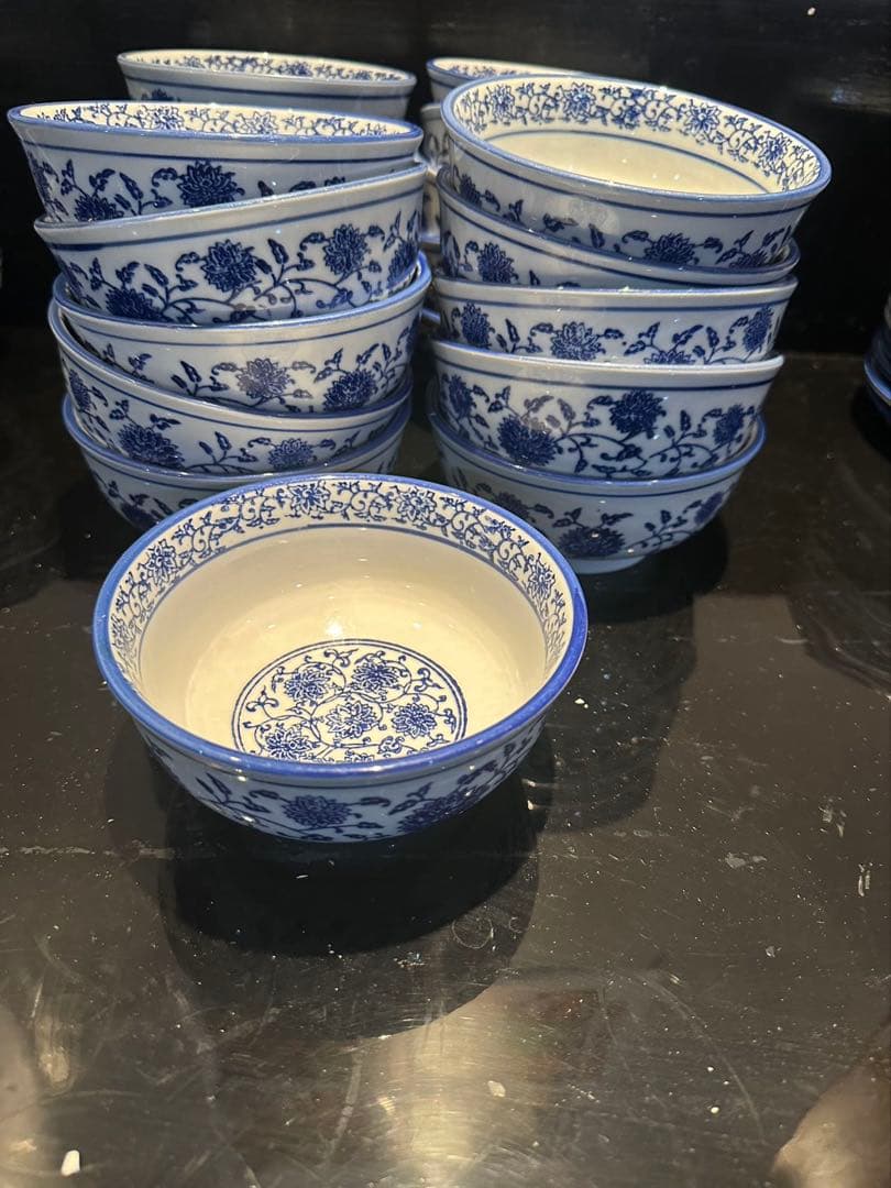 青花食器（お皿、麺碗、器、調味料入れ、レンゲなど）