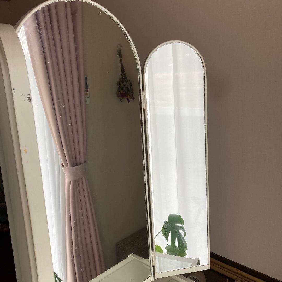 レトロ　ホワイト三面鏡ドレッサー