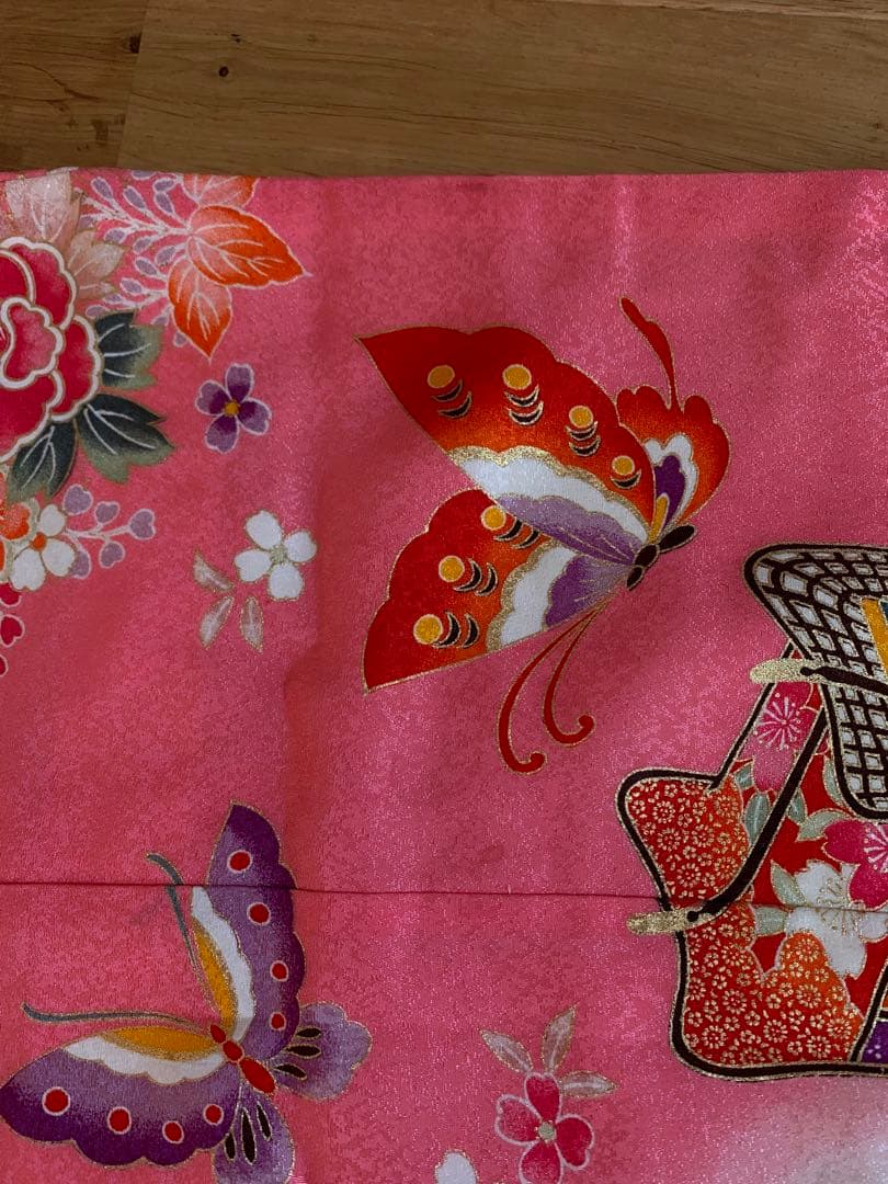 七五三　7歳　フルセット　ピンクの蝶と花模様の着物