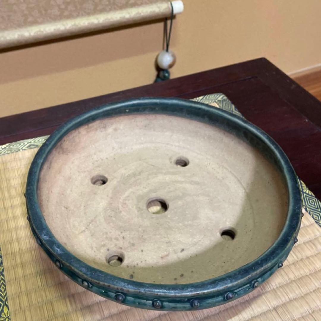 【落款あり】秀峰 鋲打外縁丸太鼓鉢 緑釉 盆栽鉢 丸型鉢 24cm