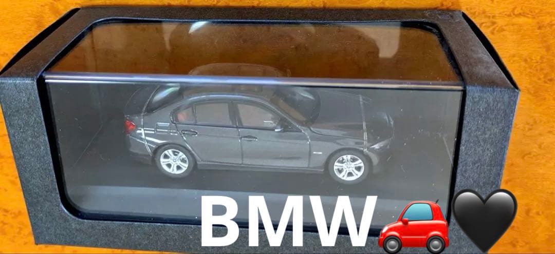 【新品】BMW 3 Series Mineral Grey ブラック　ミニカー