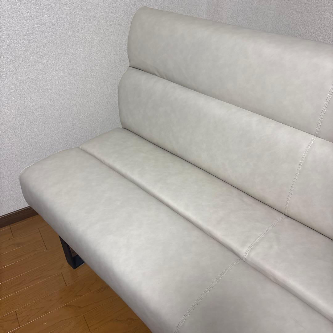 ニトリ・リビングダイニングソファ・!!注意!!アーム取り外し済み