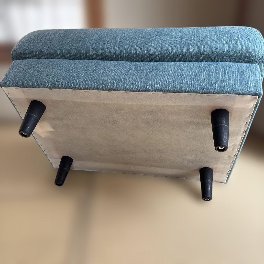 ニトリ　スツール　オットマン　ターコイズブルー色