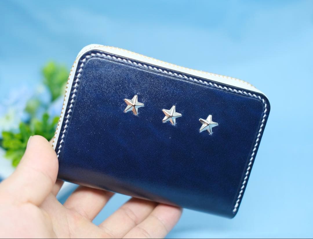 ルガトショルダー レザー ラウンドファスナー ミニウォレット　ネイビーカラー