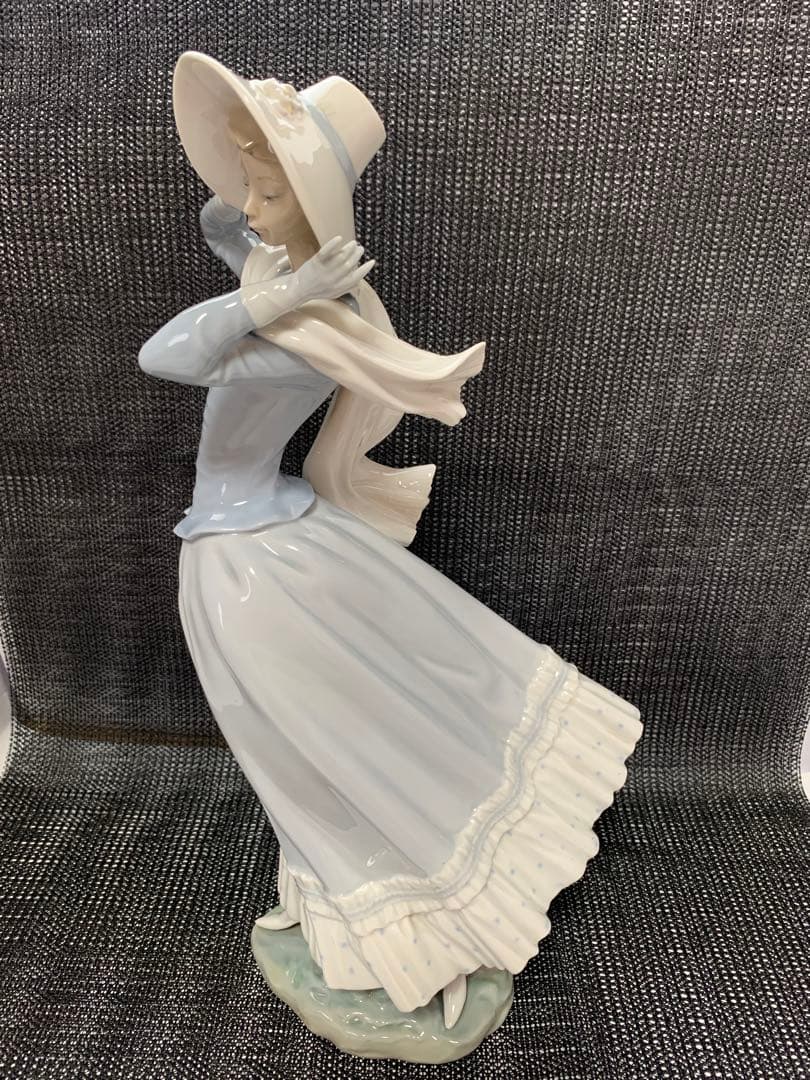 美品 LLADRO リヤドロ 「春のそよ風」SPRING BREEZE