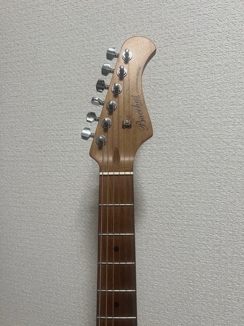 バッカス ストラトローステッドメイプル指板3TS BST-1-RSM/M - メルカリ