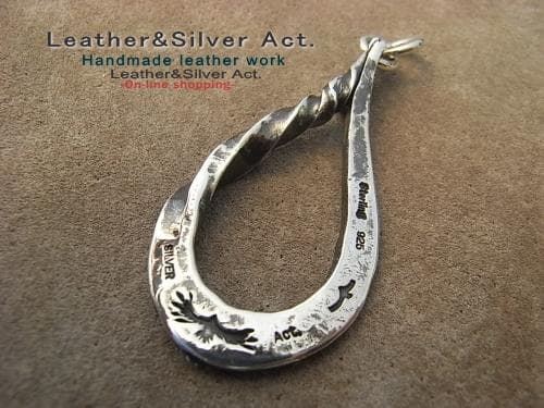 イーグル シルバーペンダントトップスタッズ スターグラスホルダー アポロコンチョ