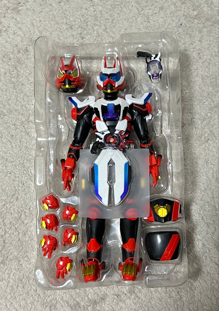 S.H.Figuarts 仮面ライダーギーツ　レーザーブースト&ブーストⅡ