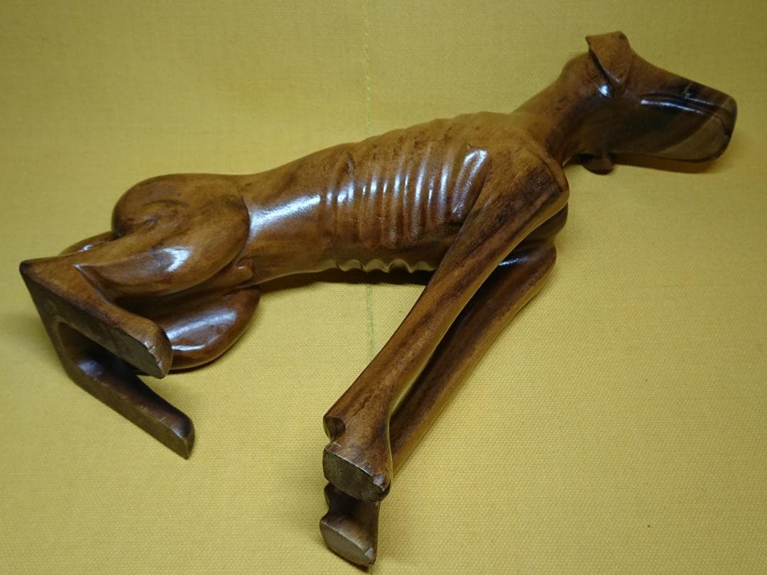 犬 木彫 グレーハウンド オブジェ 置物 インテリア 工芸品 美術品