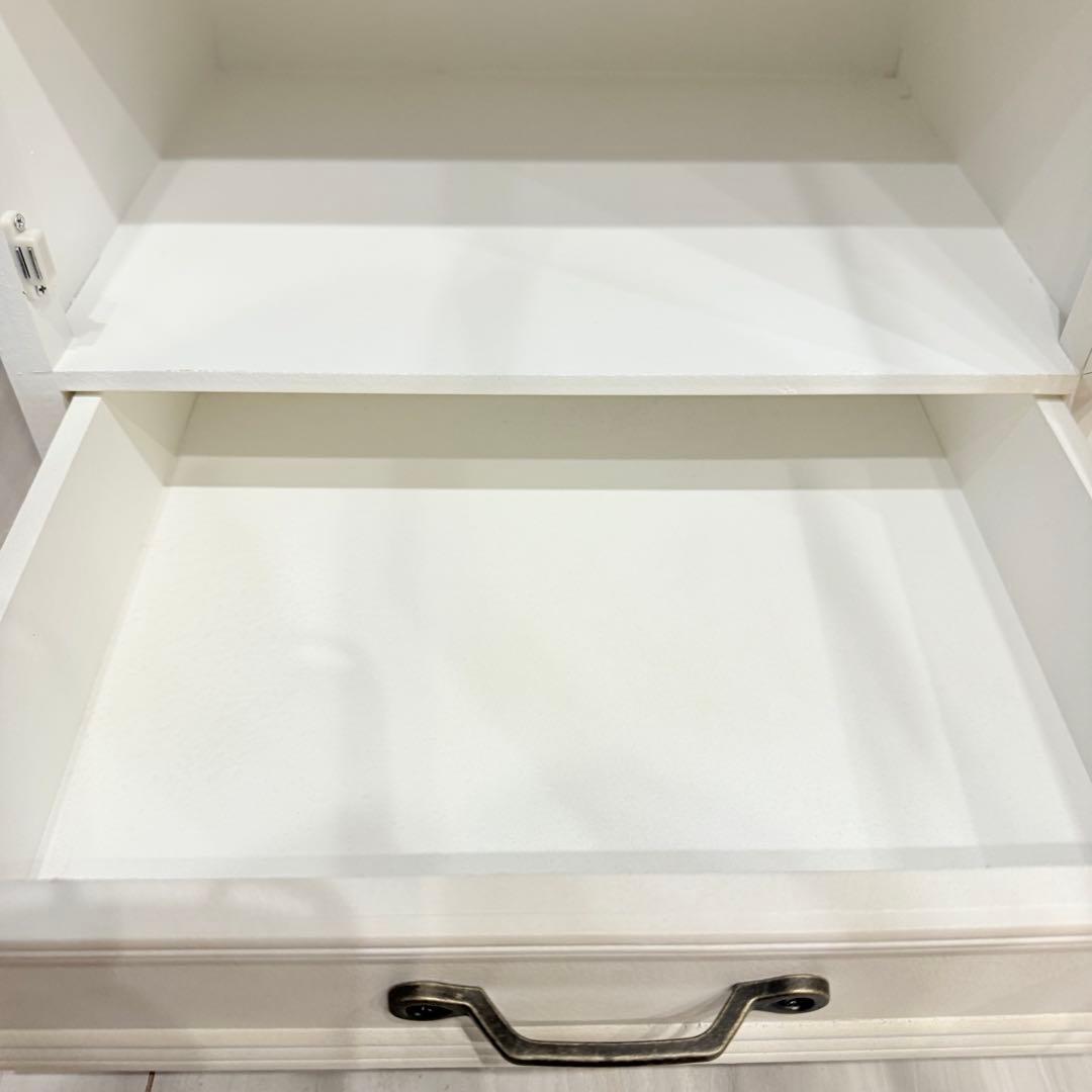 salut サリュ ロココ調 キャビネット ガラス飾り棚 ホワイト 白 salut