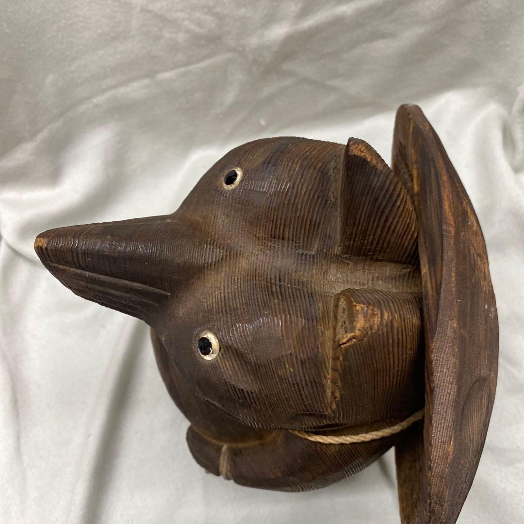 たぬきの木彫　置物　杉丸