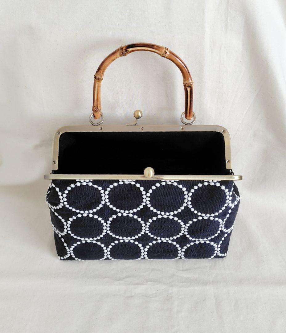 ミナペルホネン タンバリン がま口バッグ 竹ハンドル