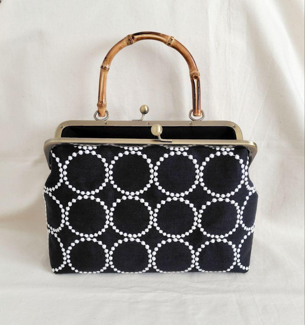 ミナペルホネン タンバリン がま口バッグ 竹ハンドル