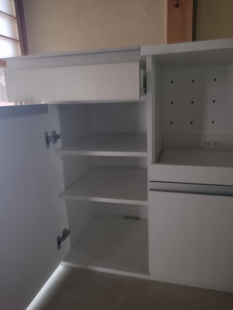 ホワイトレンジボード・収納家具　イーナ　ニトリ風　北欧