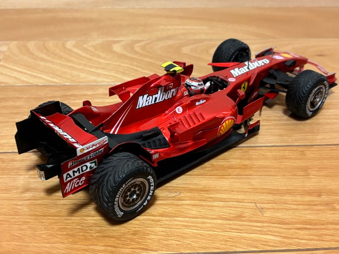 マテル 1/18 フェラーリ F1 200勝記念限定モデル F2007 中国GP