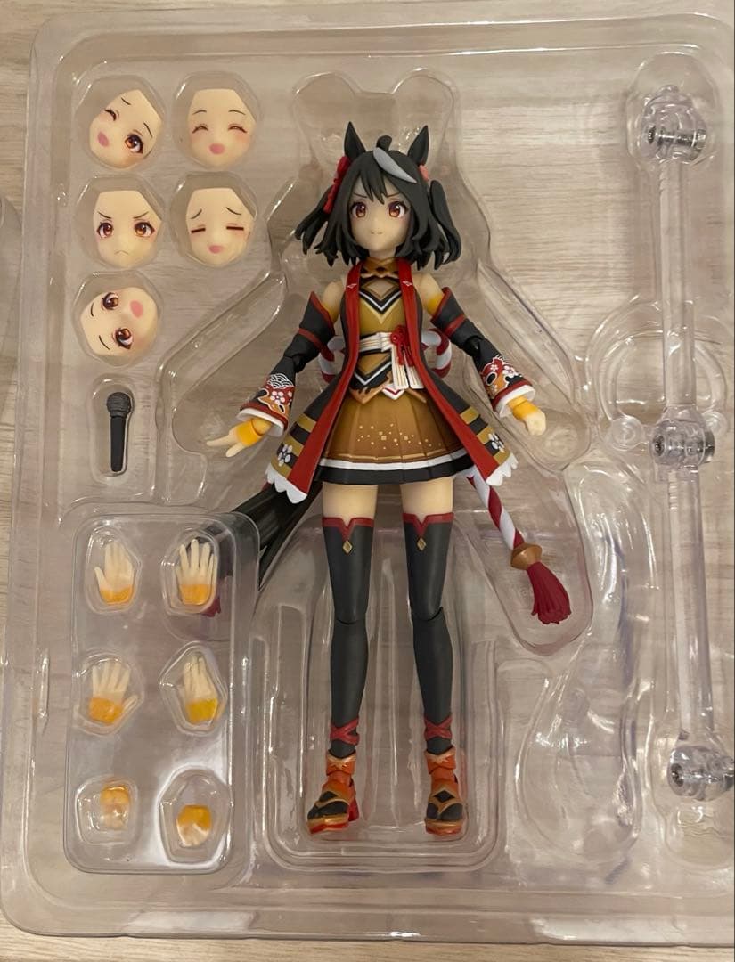 S.H.Figuarts サトノダイヤモンド、キタサンブラックセット