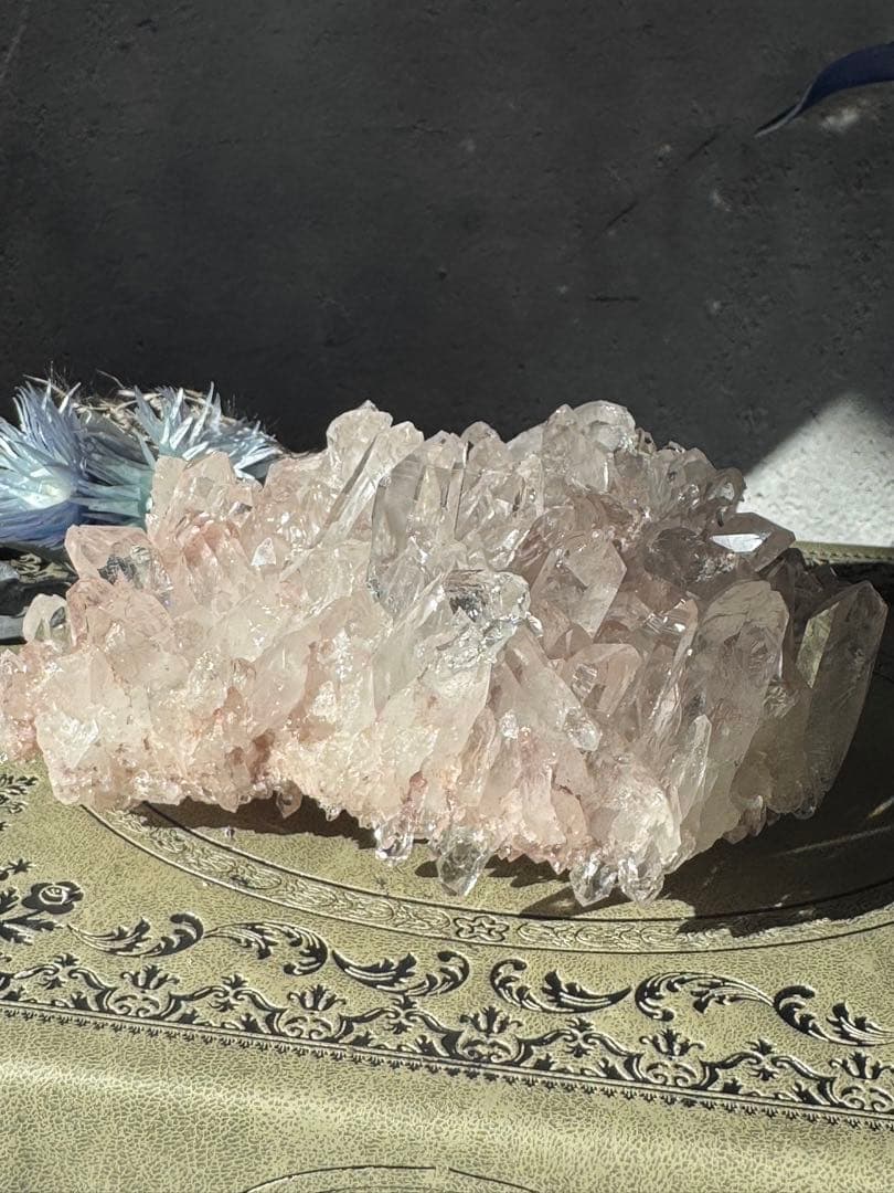 美しすぎる　ピンクレムリアンクラスター　コロンビア　ピンク　レムリアン