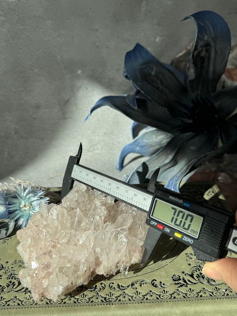 美しすぎる　ピンクレムリアンクラスター　コロンビア　ピンク　レムリアン