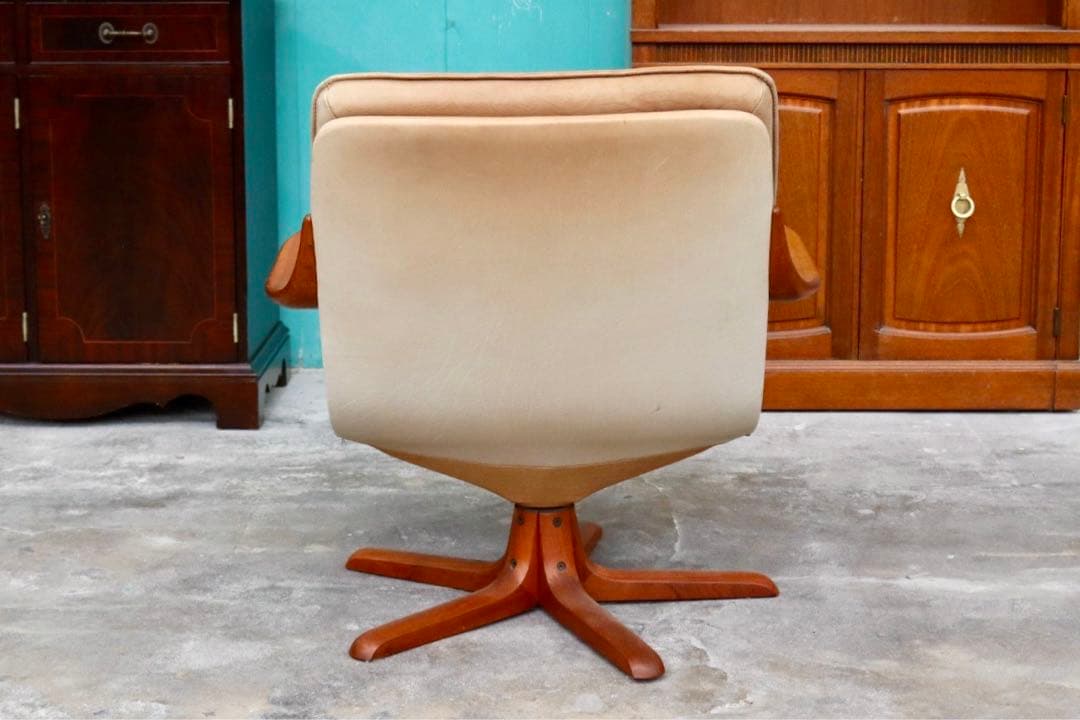 GMIK109B○BERG Furniture / ベルグファニチャー 1人掛け