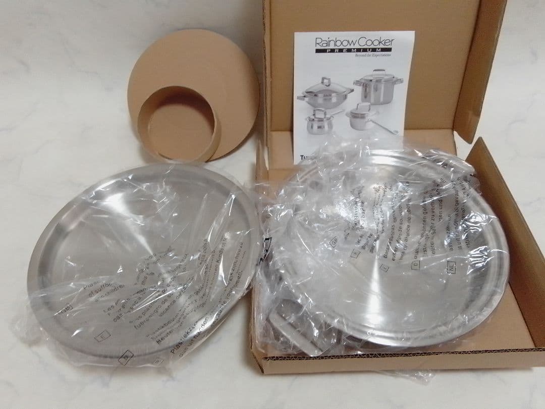 未使用 レインボークッカー プレミアム 26cm 3.3L 浅鍋 タッパーウェア