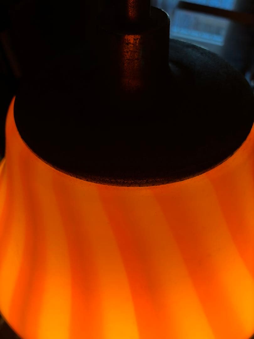 オレンジ　レトロ　ストライプ　ガラスペンダントライト