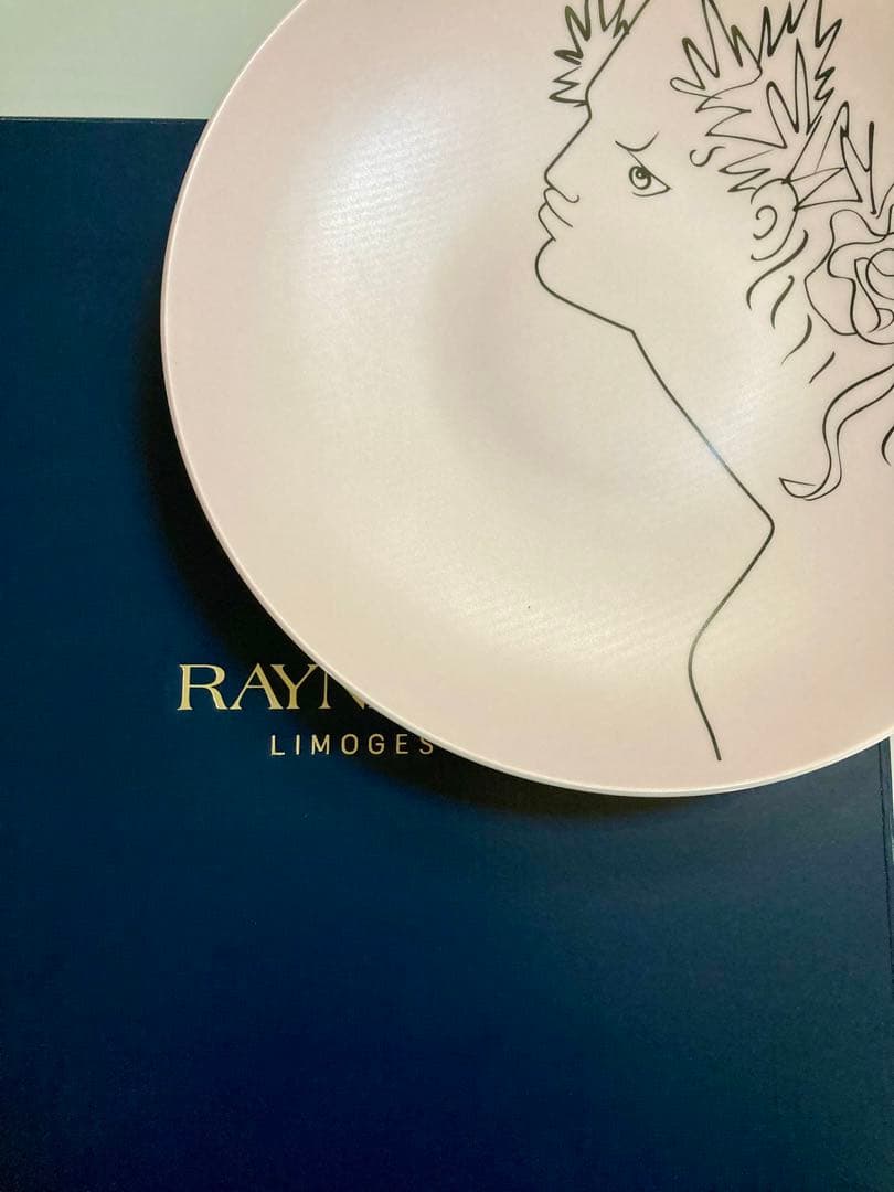 新品未使用　レイノー Raynaud リモージュ ジャンコクトー ピンク　皿