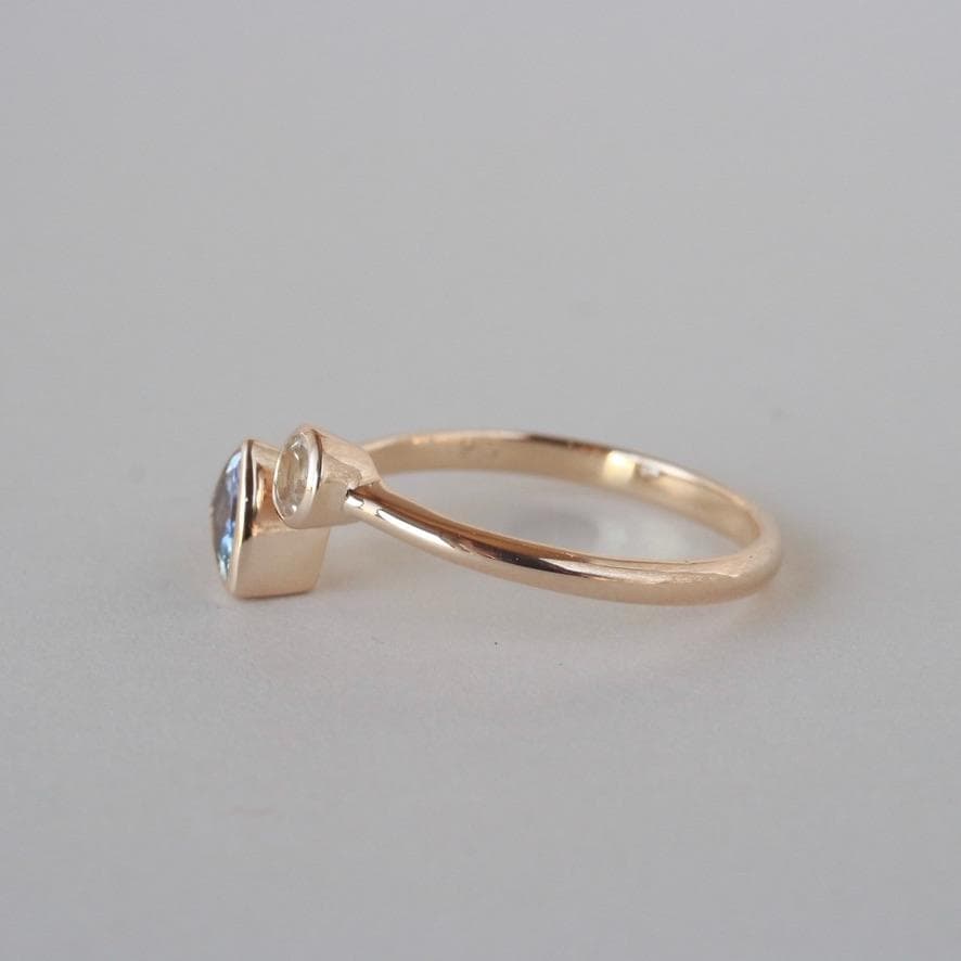 ゾイサイト・ゴッシェナイト　コンビリング　K10／11号