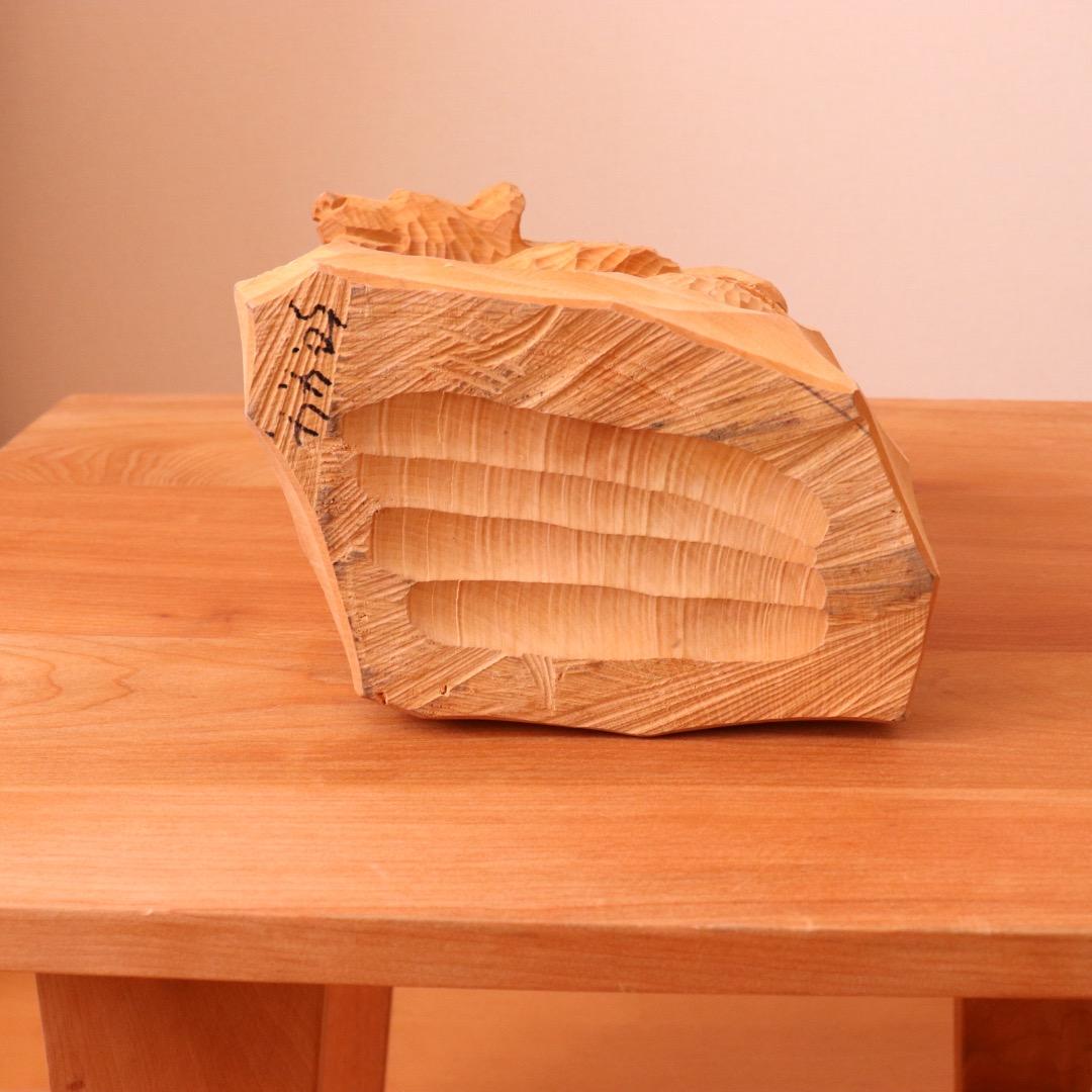 シャケ背負い木彫り熊 伊藤幹男作 一点物 無塗装 - メルカリ