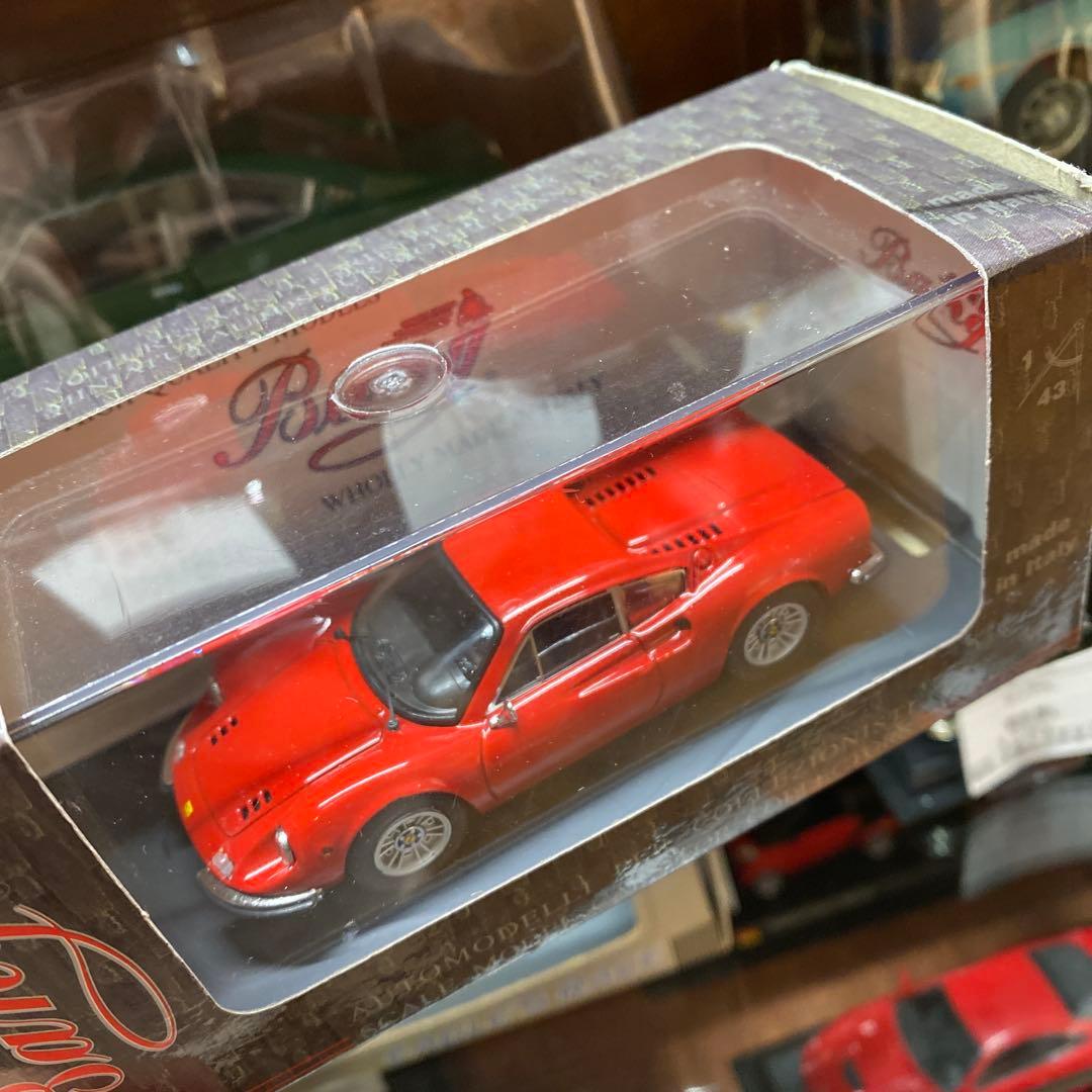 真っ赤なフェラーリFerrari DINO 246GT ミニカー　イタリア製