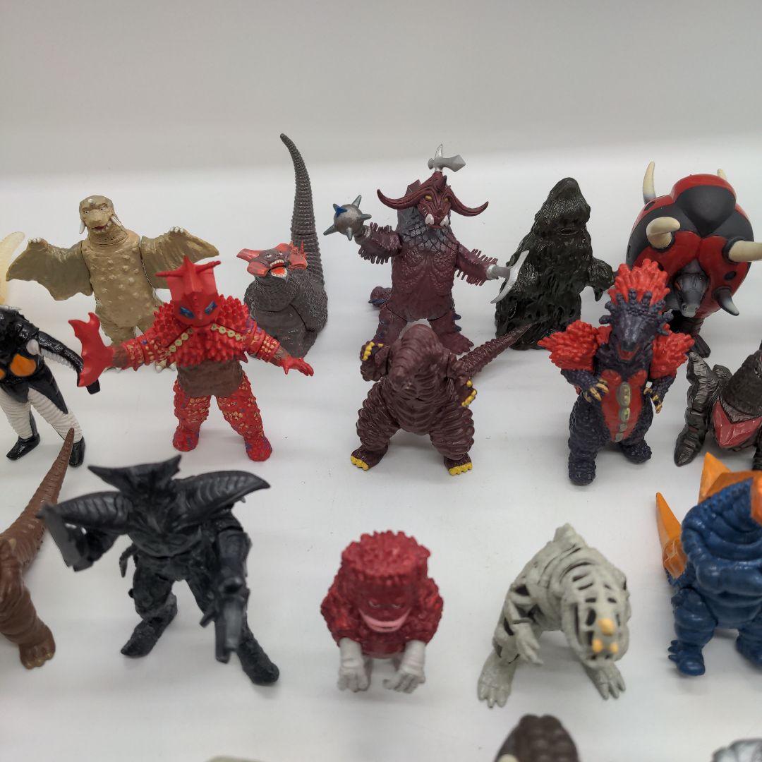 ウルトラ怪獣シリーズ 55体セット - メルカリ