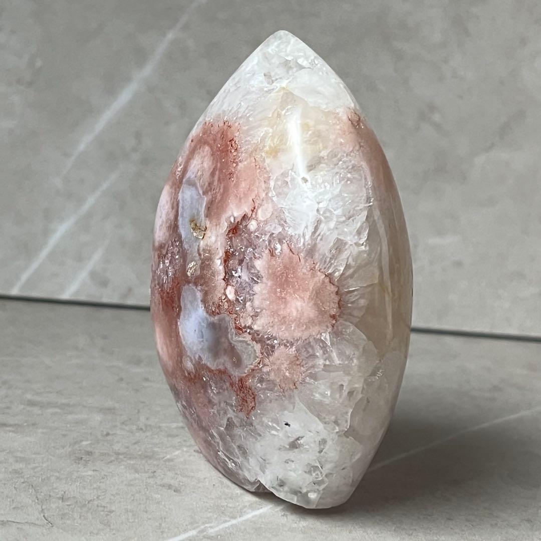 ピンクアメジスト　フラワーアゲート　共生　フリーフォーム　天然石