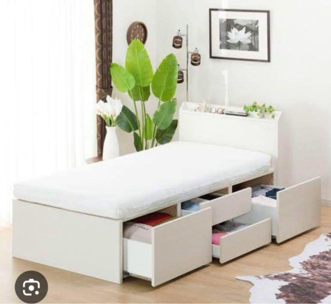 シングルベッドフレーム　引き出し付き 【引取限定】@東京都新宿区早稲田駅