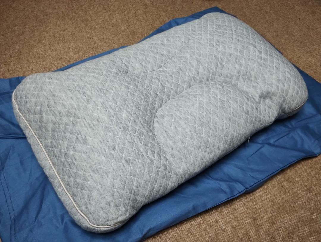 枕 改良された新発想 Roky TPE枕 まくら 安眠枕 いびき防止 横寝サpo