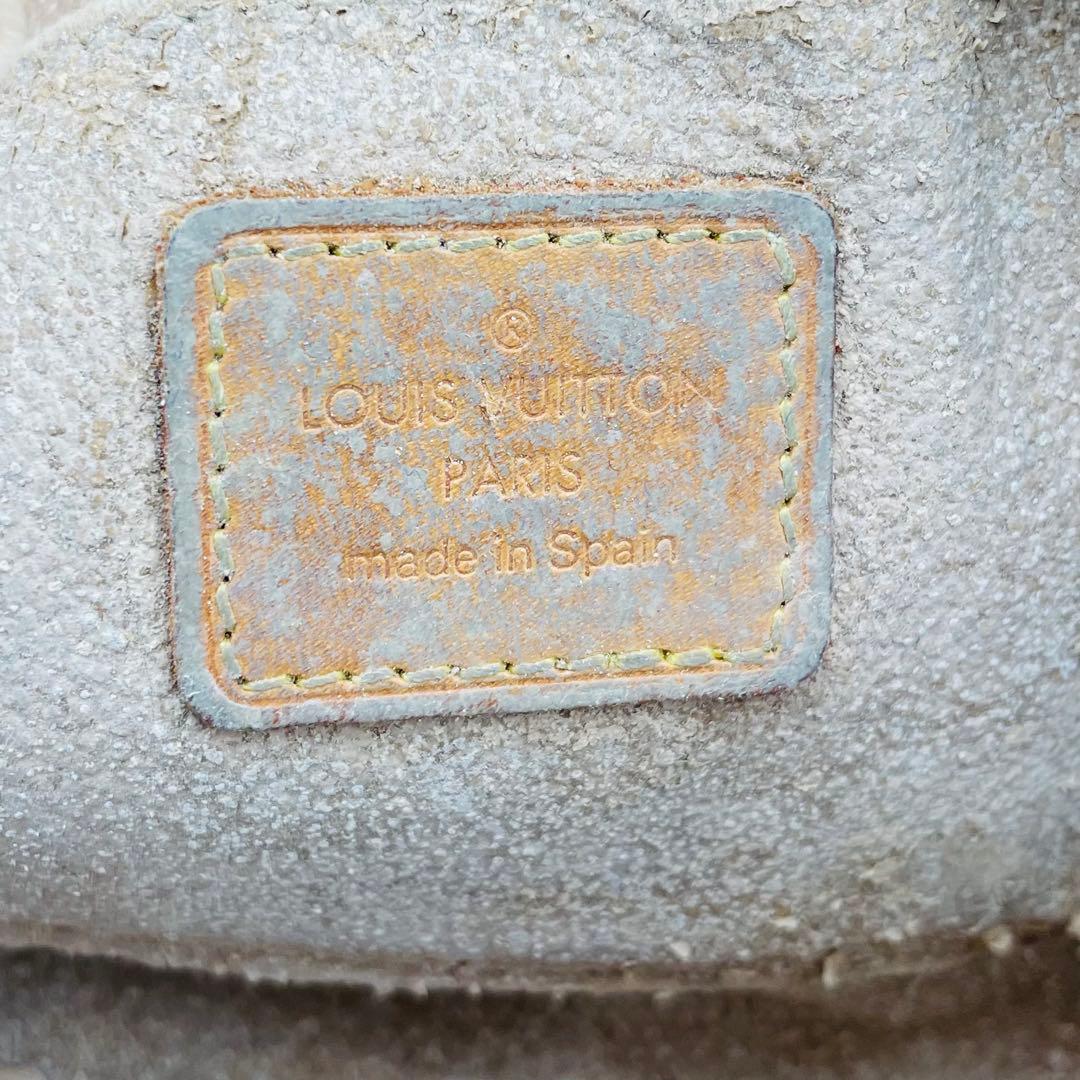 Louis Vuitton モノグラム　ポシェット・コスメティック 化粧ポーチ