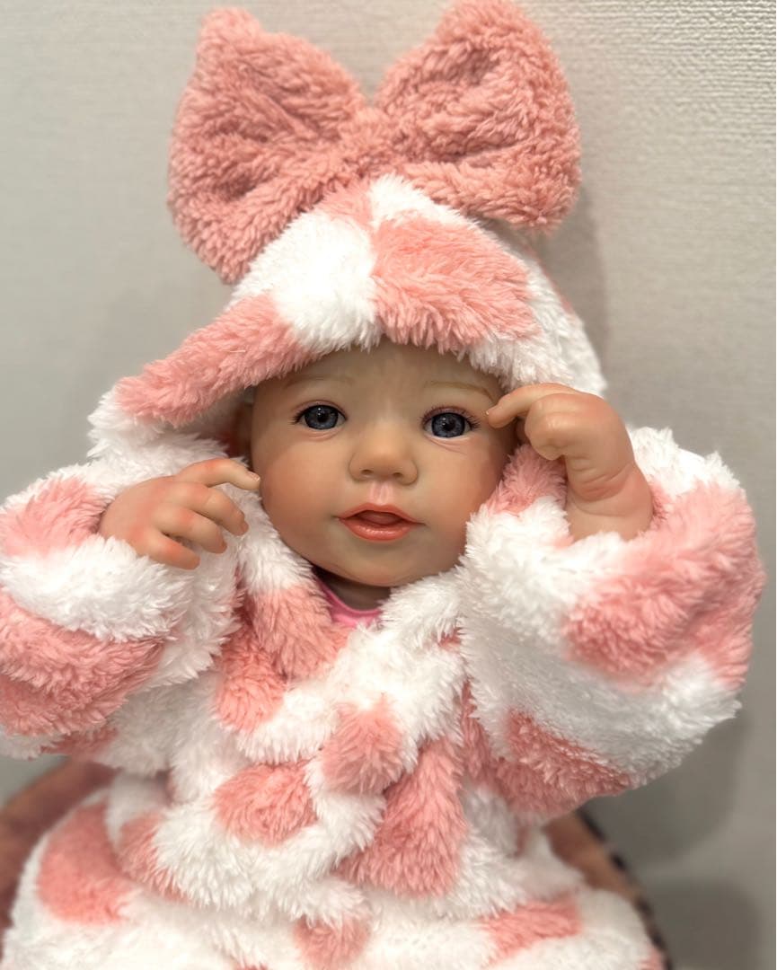 ★新品★リボーンドール フルボディーつぶらな瞳の女の子48cm