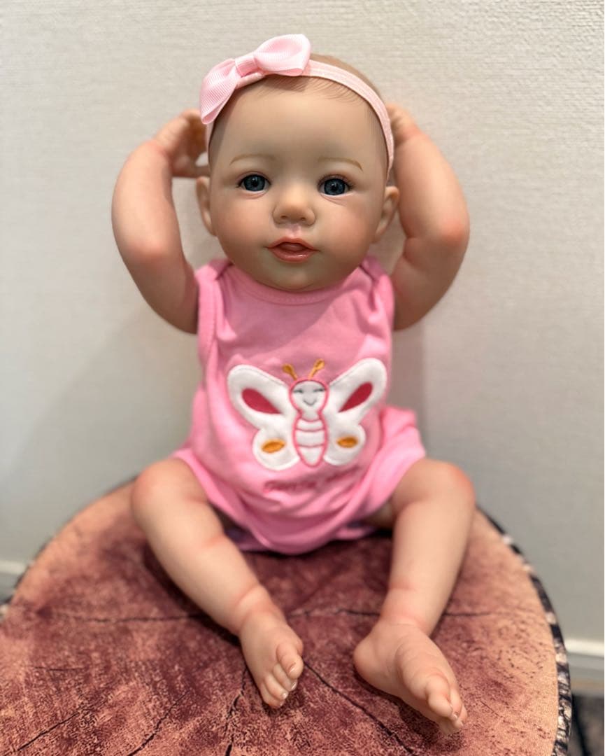 ★新品★リボーンドール フルボディーつぶらな瞳の女の子48cm