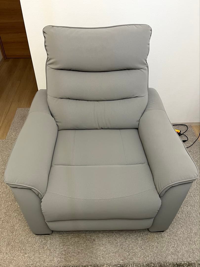 ニトリ 電動リクライニングソファ 一人掛け