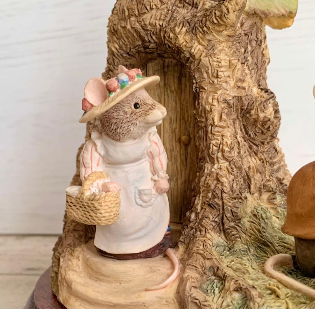 【希少】ブランブリーヘッジ 秋 Autumn タブロー フィギュリン 置物