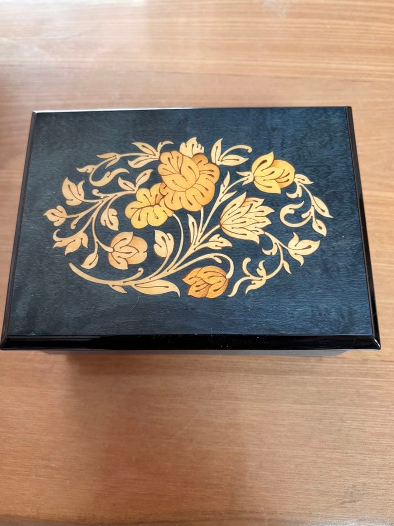 SALE❣️未使用コレクション ❣️イタリア製オルゴール 象嵌細工 動作品