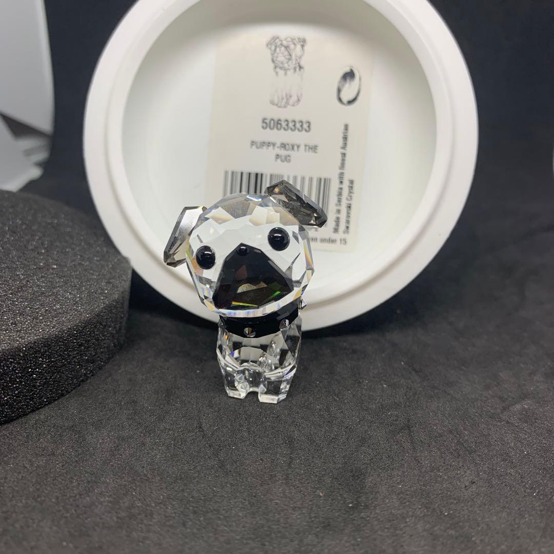 スワロフスキー　クリスタル　置物　パグ　犬